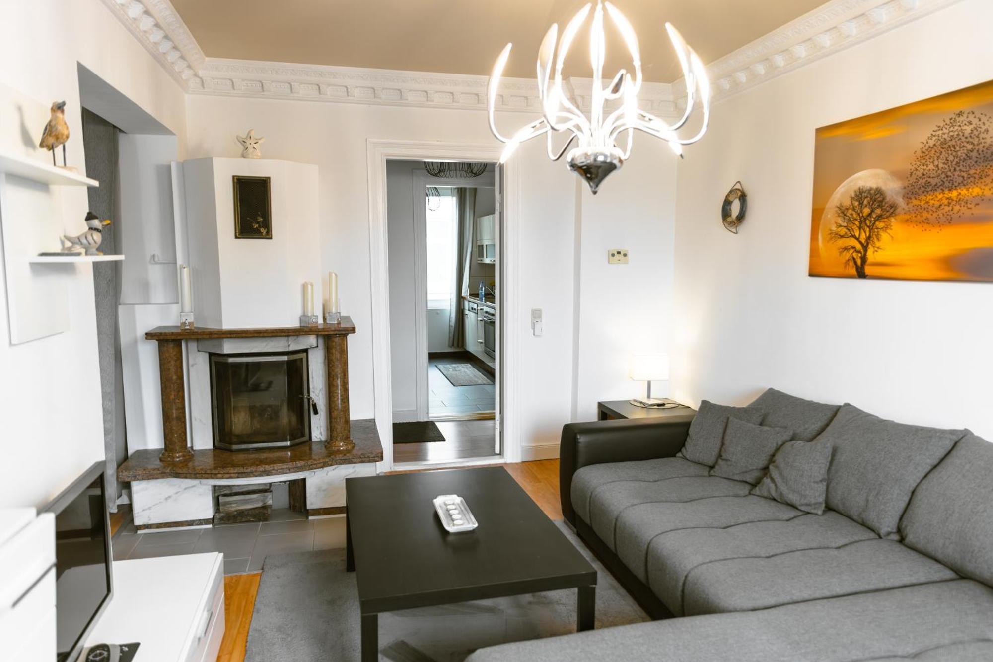 Apartment Exklusives Im Historischen Wohnhaus Mit Kamin, Bad & Viel Platz *