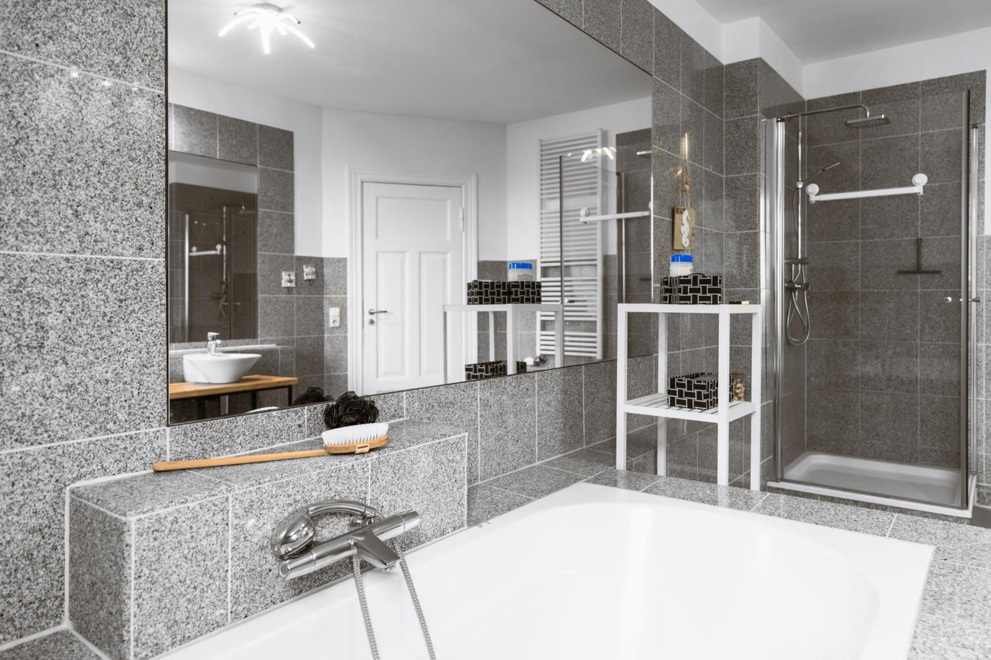 Exklusives Im Historischen Wohnhaus Mit Kamin, Bad & Viel Platz Apartment